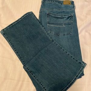 AE women’s jeans